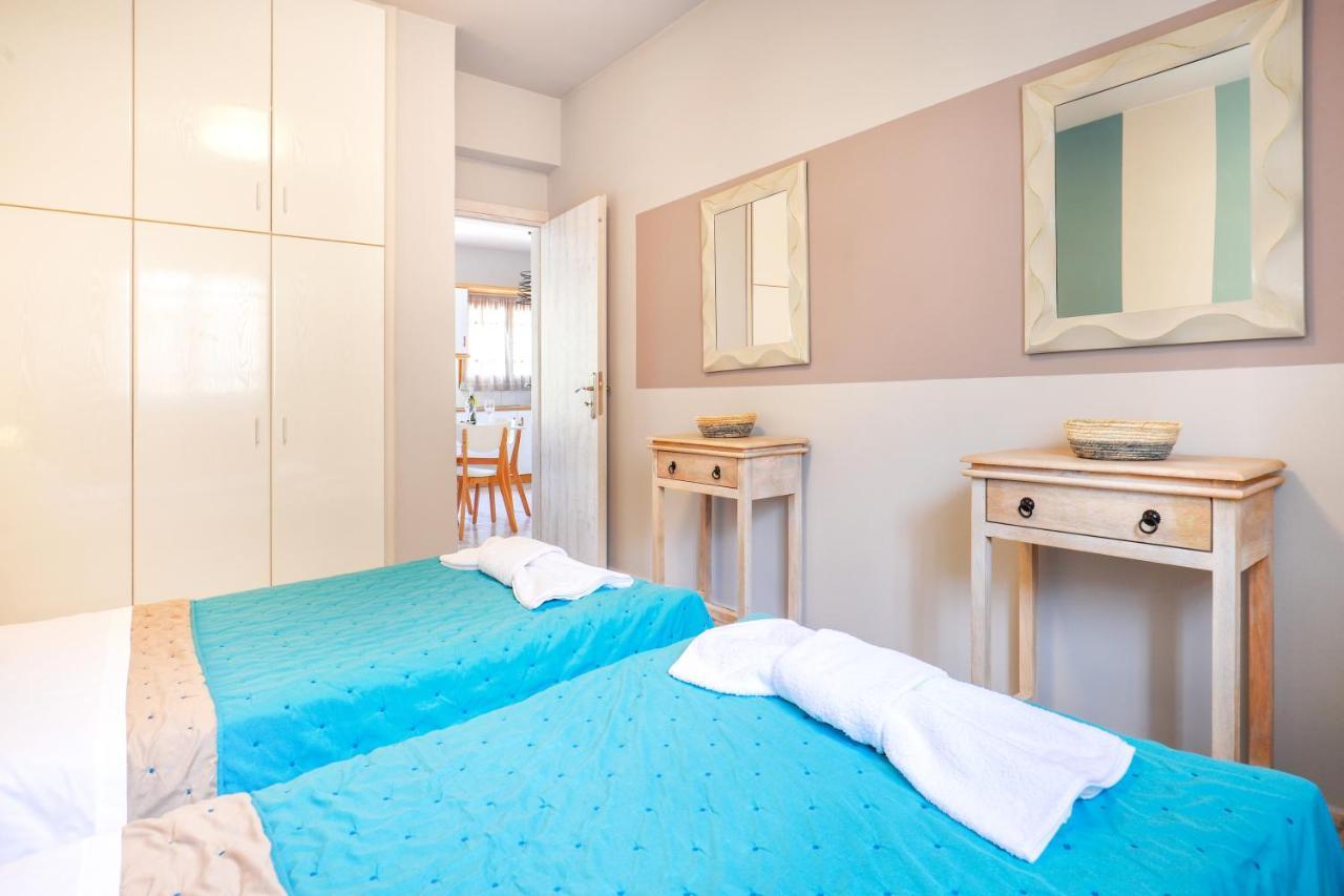 Catherine Blue Suites - 4 Minutes Off The Beach Poros  Exterior foto